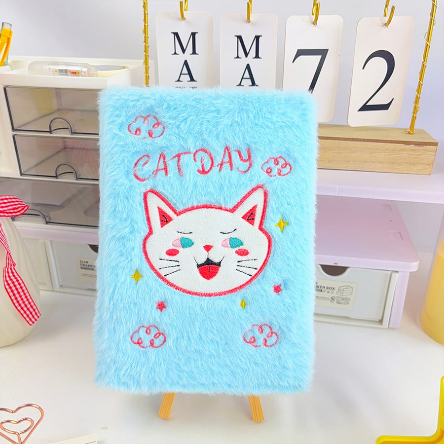 Apa A5 Cute Cat Day Diary Plush Notebook minangka Pendamping Nulis Paling Nyenengake kanggo Refleksi Saben Dina lan Capture Kreatif?